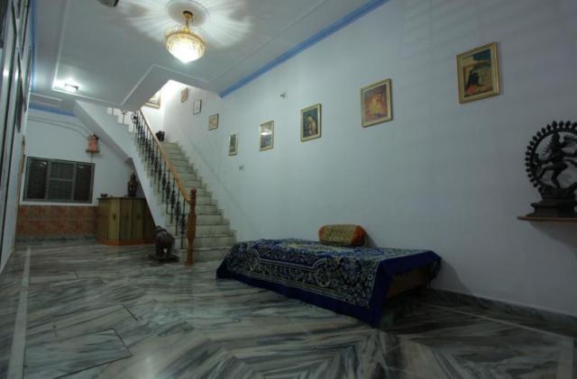 Hotel Surya 克久拉霍 外观 照片